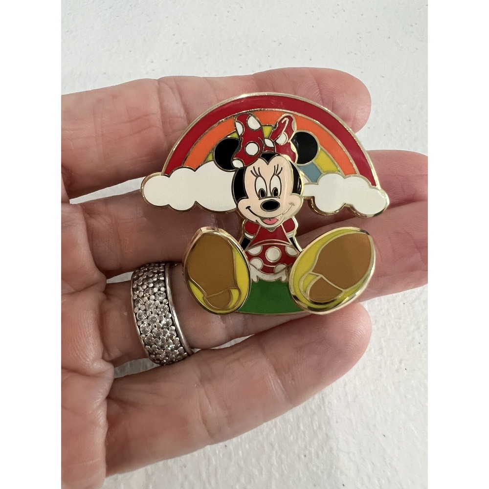 Disney Minnie Mouse Bobble Feet Rainbow Pin 2008